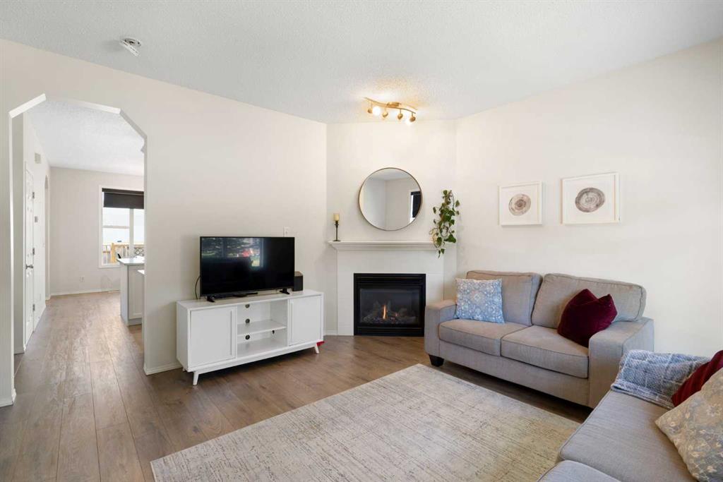 Additional image 2 of 47 Covehaven Mews NE, Calgary, AB, T3K 0E2
