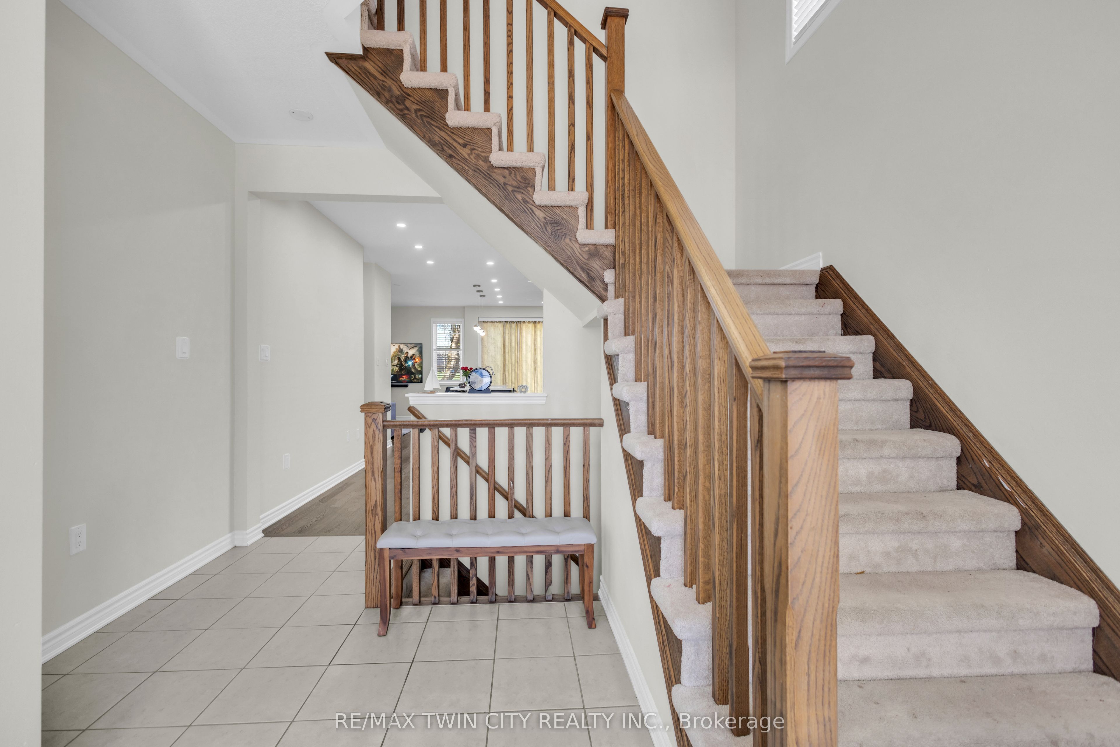 Additional image 4 of 661 Doon South Drive, Kitchener, ON, N2P 0H5
