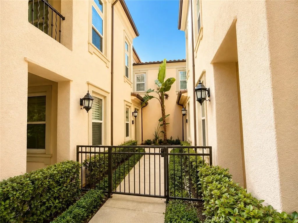 Additional image 26 of 66 Overbrook, Irvine, CA 92620