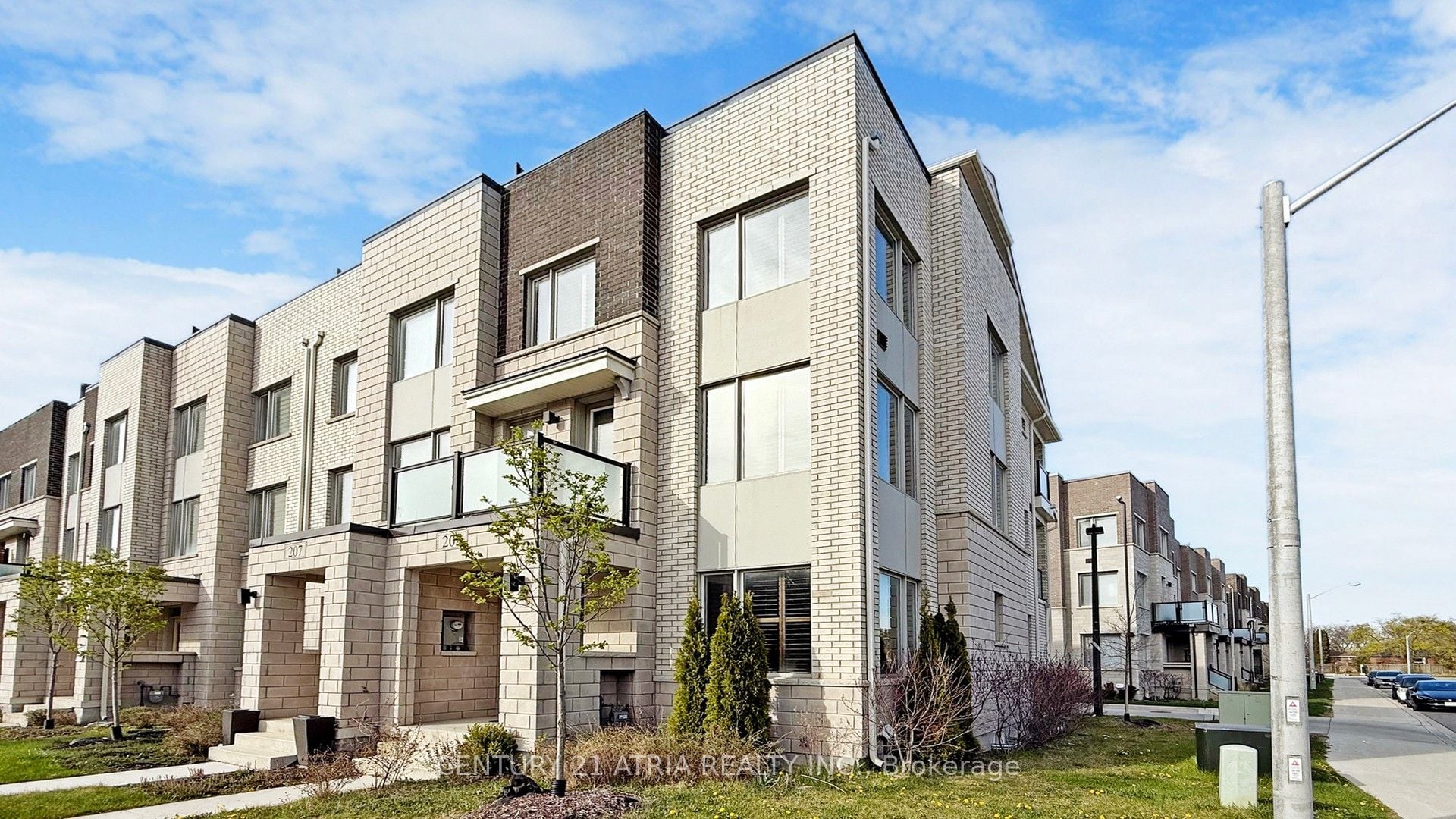 205 The Donway N/a E, Toronto, ON, M3B 0B4