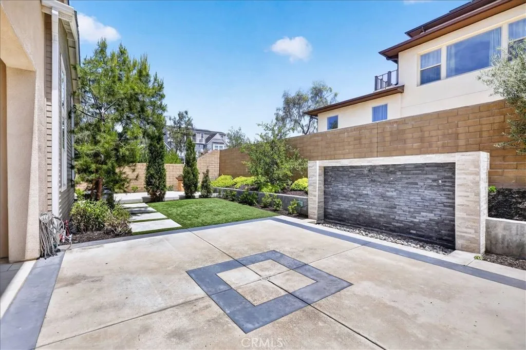 Additional image 23 of 168 Crossover, Irvine, CA 92618