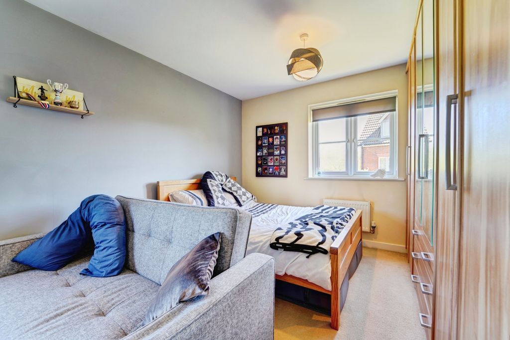 Additional image 25 of 5 bed detached house for saleMaskell Drive, Bedford MK41