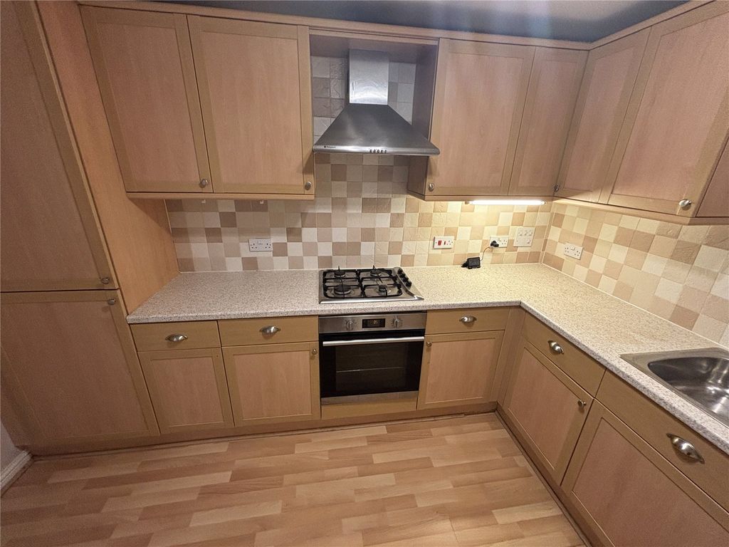 Additional image 6 of 2 bed flat for saleJames Short Park, Falkirk FK1