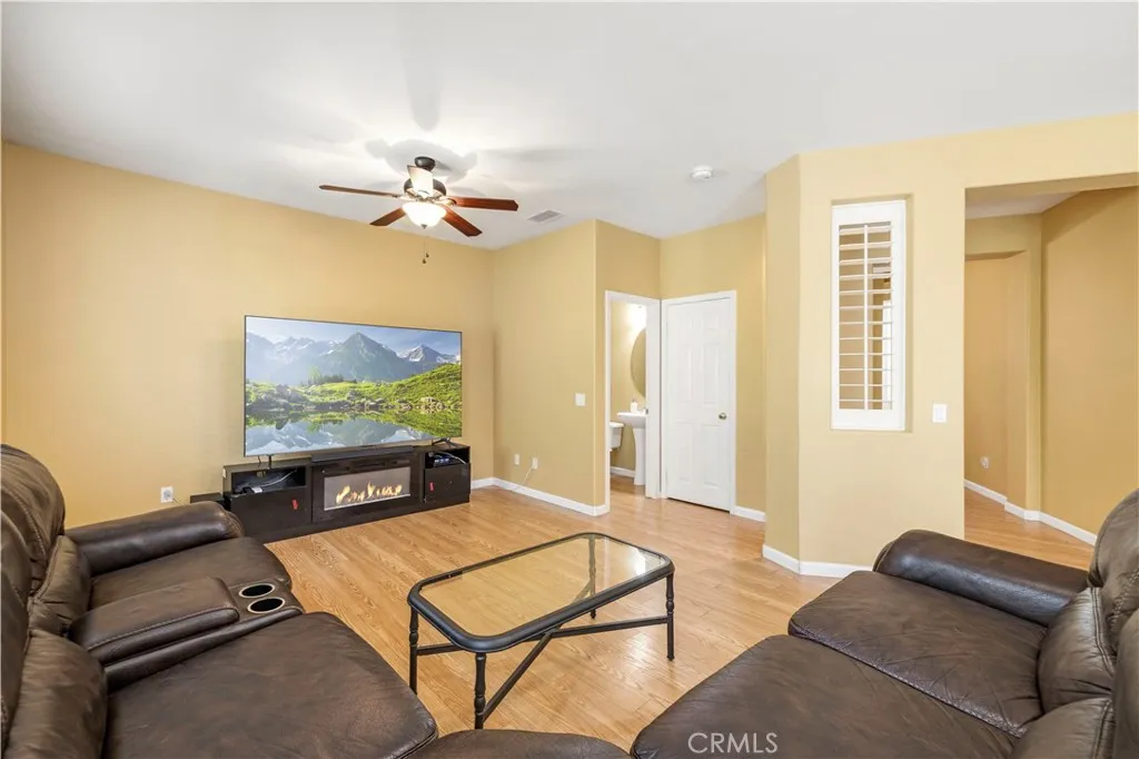 Additional image 14 of 28637 Placerview Trail, Saugus, CA 91390