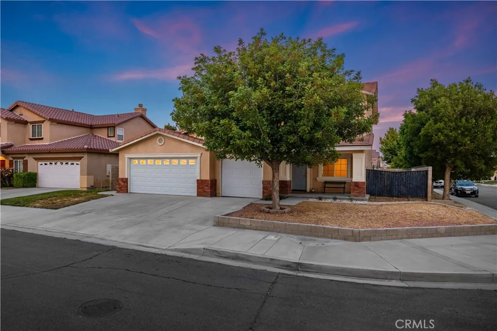43406 Rucker St, Lancaster, CA 93535 photo 4