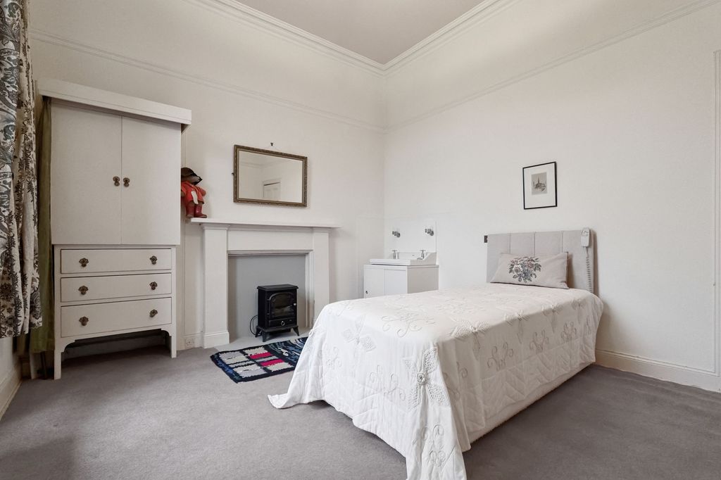 Additional image 14 of 3 bed flat for sale3 West Abercromby Street, Helensburgh G84