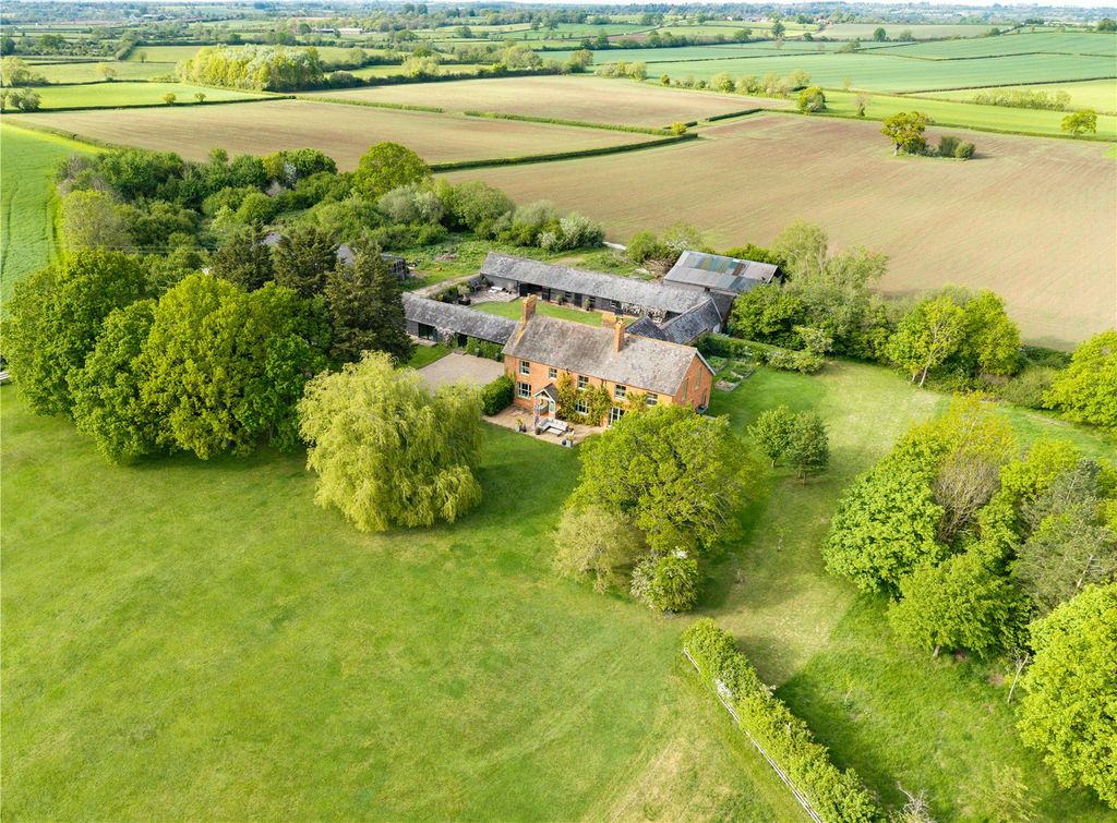 Land for saleNorth Marston, Buckingham MK18