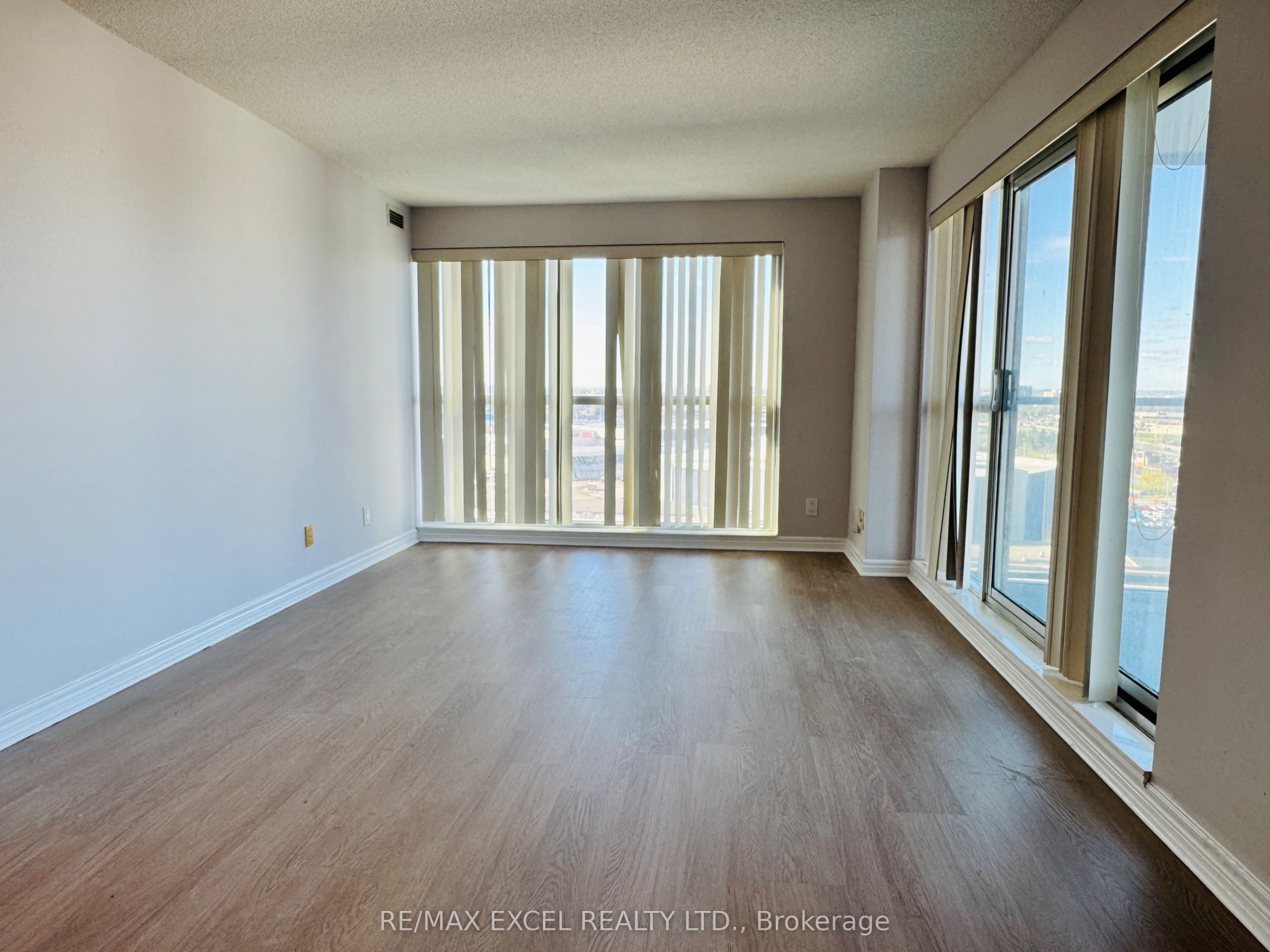 1102-70 Town Centre Court, Toronto, ON, M1P 4Y7