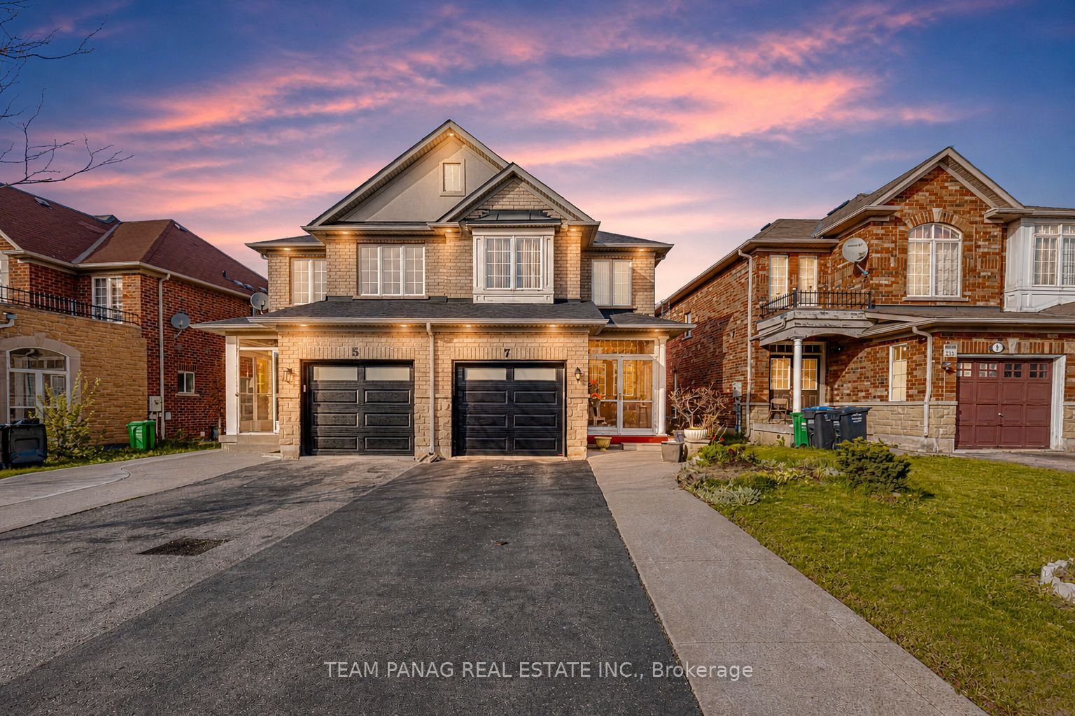 7 Cherryplum Way, Brampton, ON, L6S 6J8