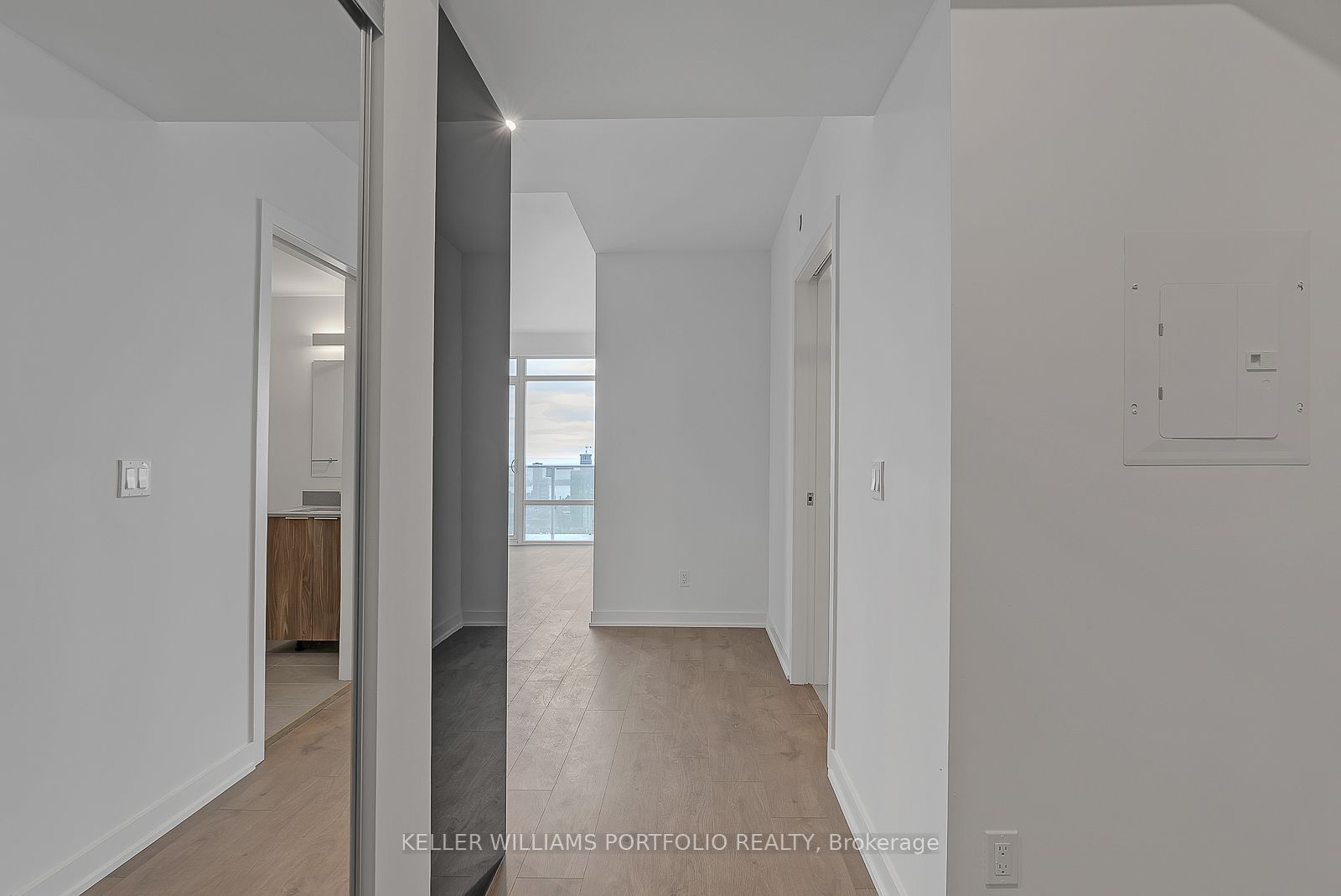 5209-501 Yonge Street, Toronto, ON, M4Y 0G8