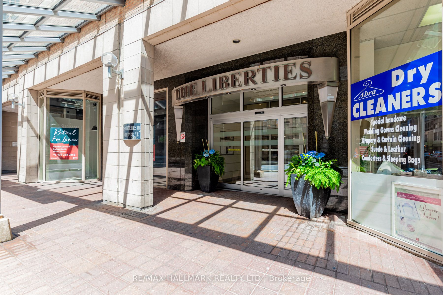 Additional image 2 of 307-44 Gerrard Street W, Toronto, ON, M5G 2K2