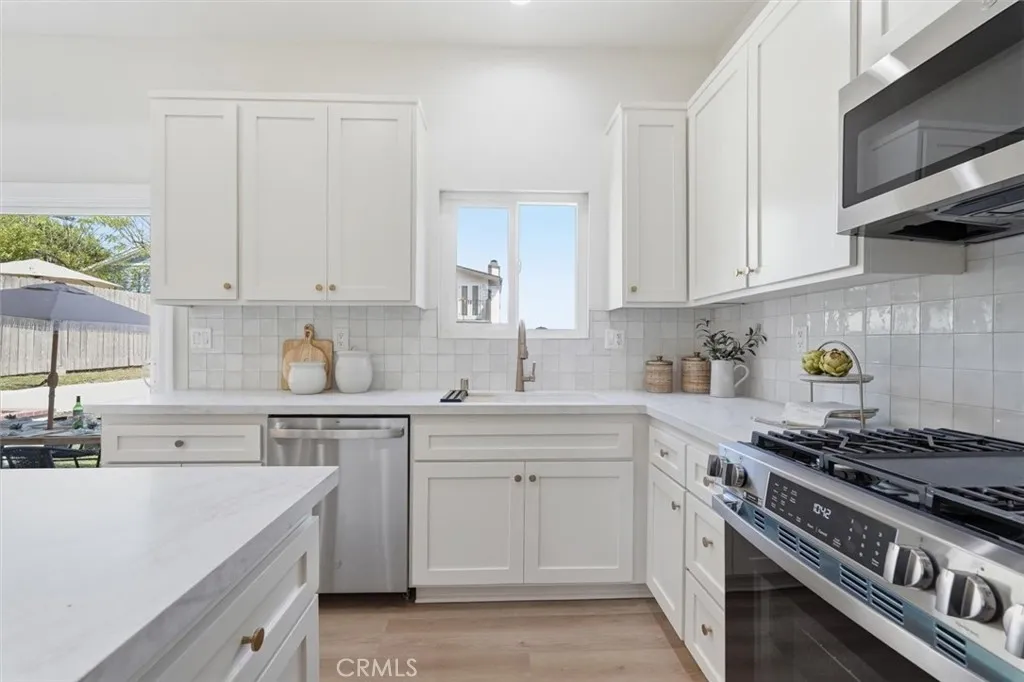 Additional image 45 of 2413 Ives Lane, Redondo Beach, CA 90278