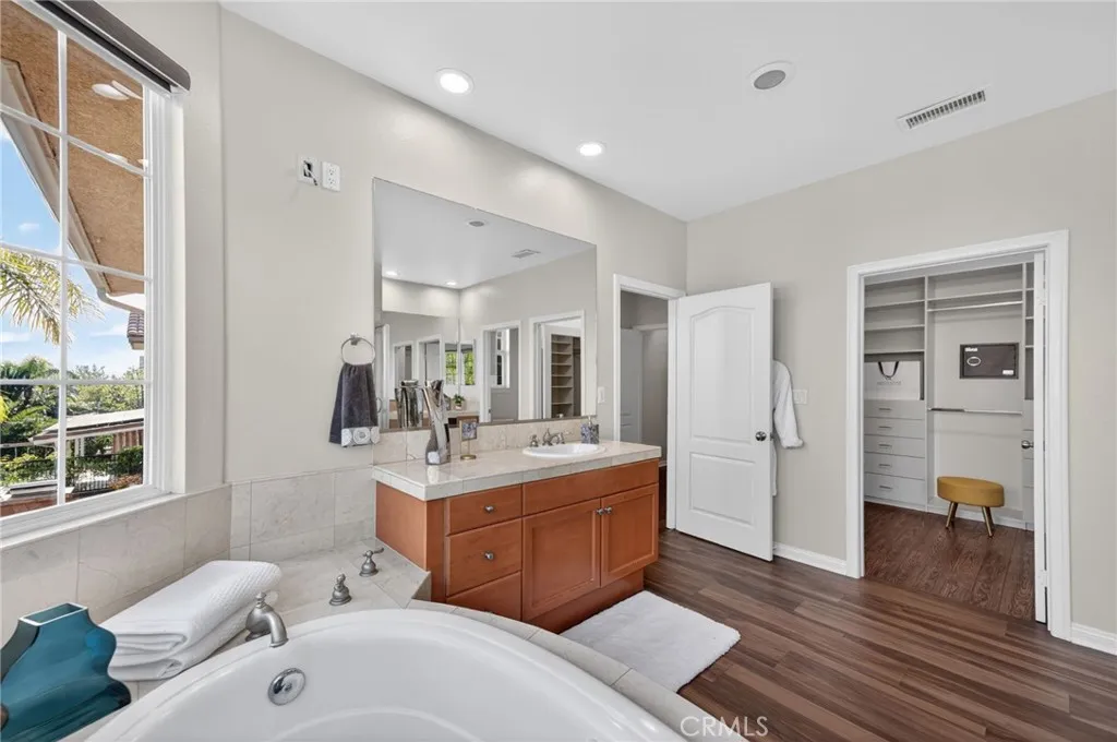 Additional image 38 of 20800 Campania Ln, Porter Ranch, CA 91326