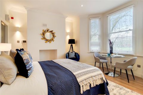 Vincent Square, Westminster SW1P, Room to rent