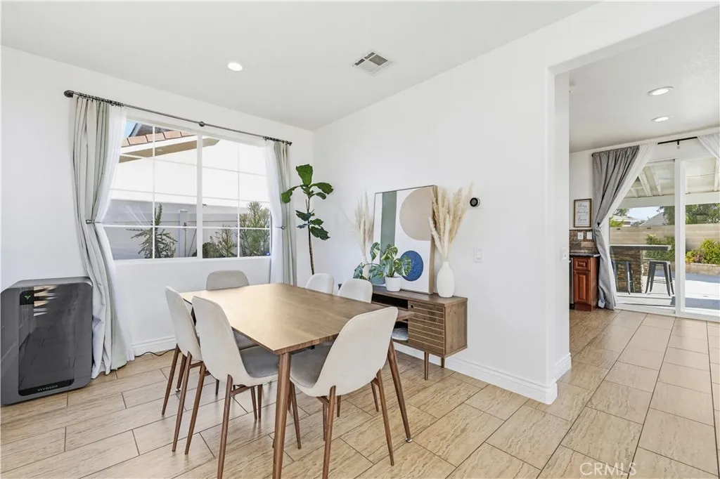 Additional image 75 of 26726 Neff Court, Canyon Country, CA 91351