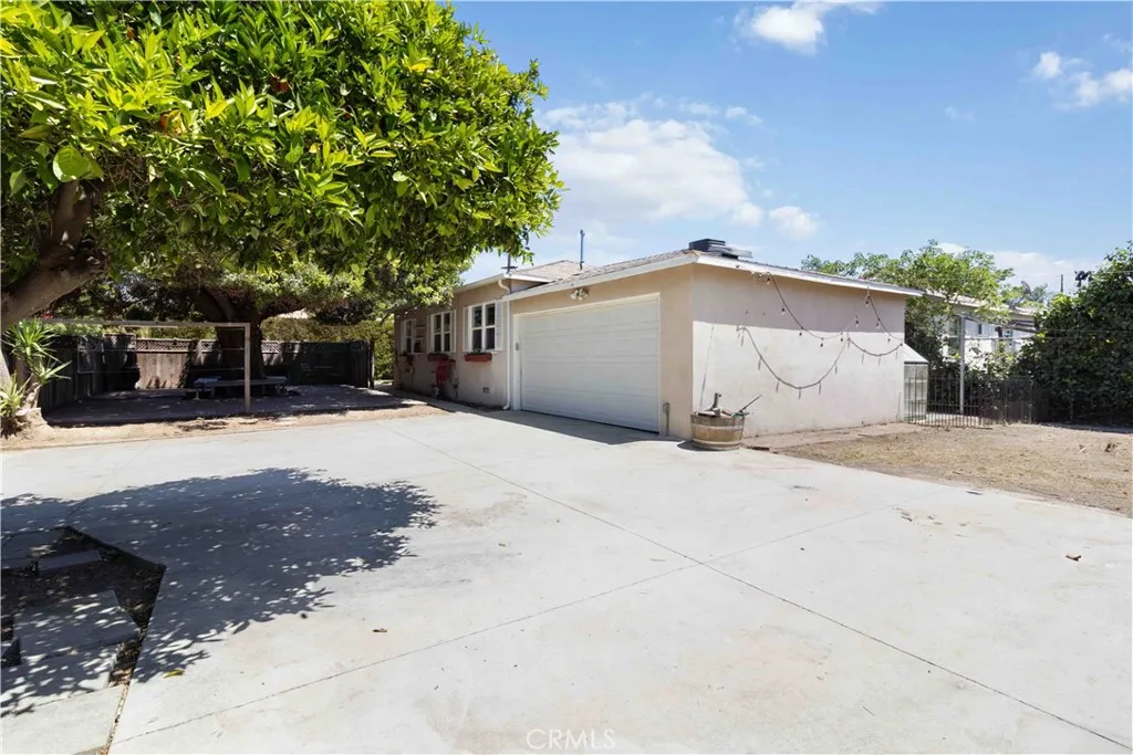 Additional image 18 of 18328 Gresham St, Northridge, CA 91325