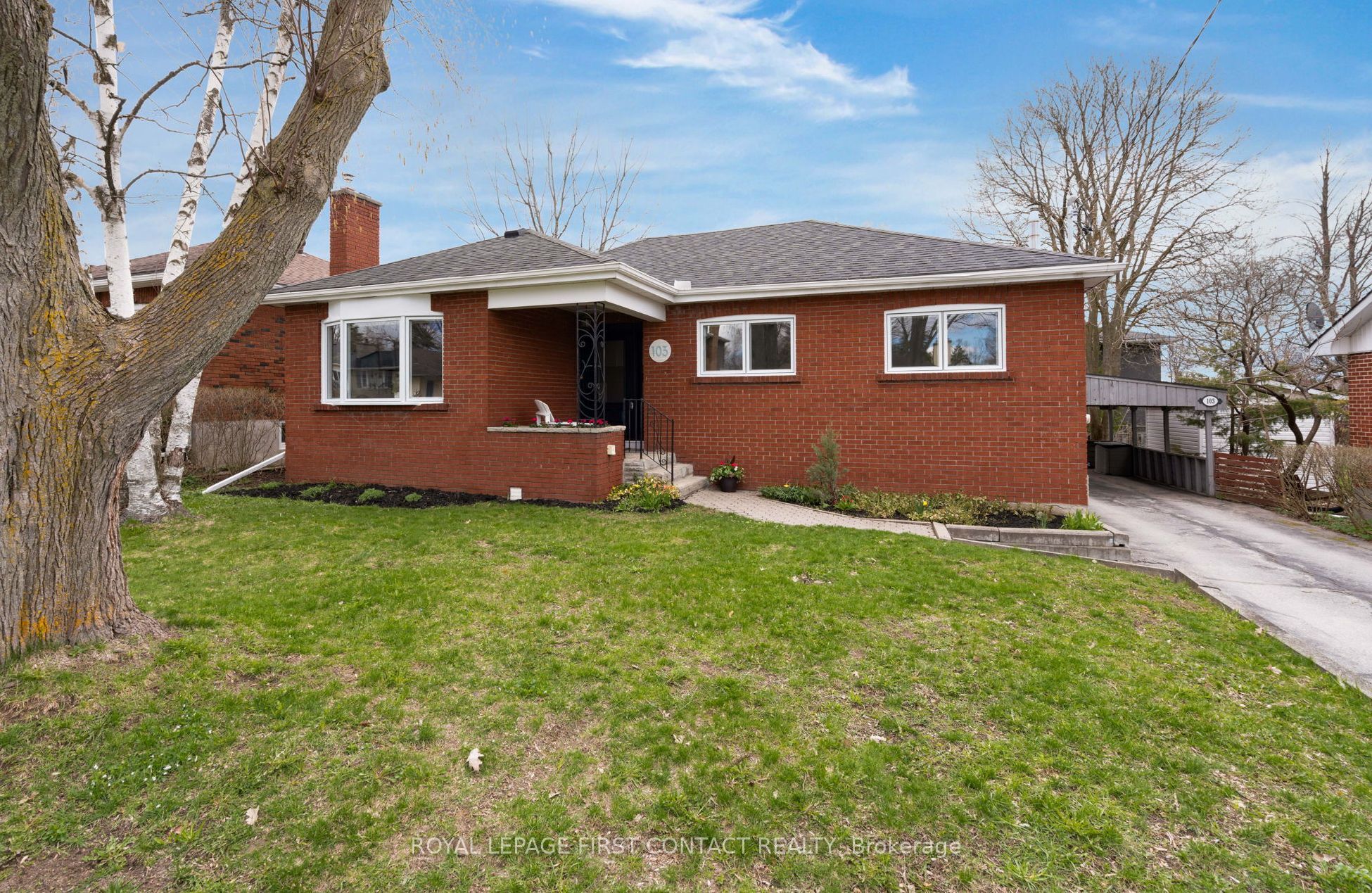 103 Rodney Street, Barrie, ON, L4M 4C2