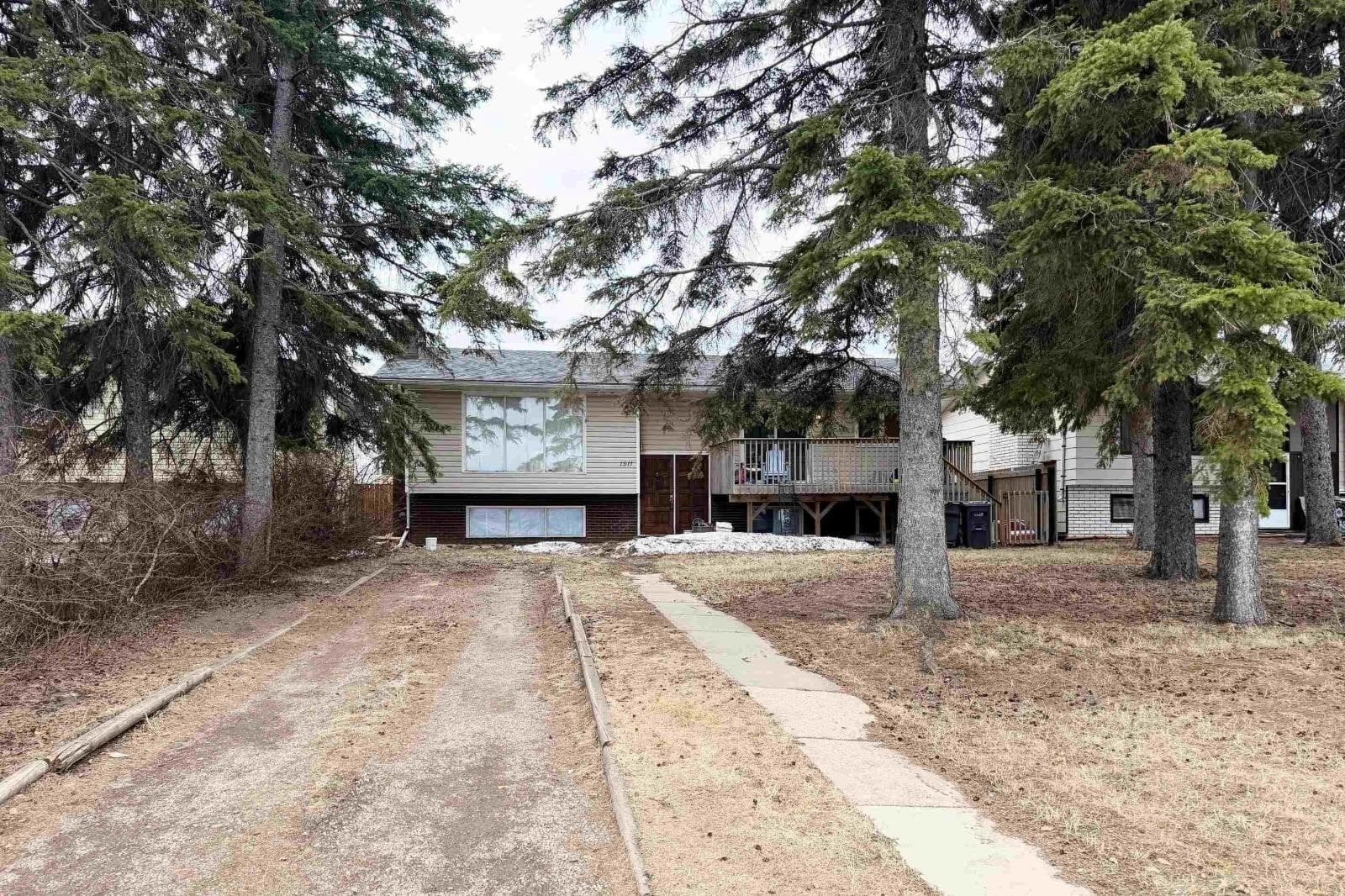 Additional image 7 of 1911 1 Avenue, Cold Lake, AB, T9M1E4