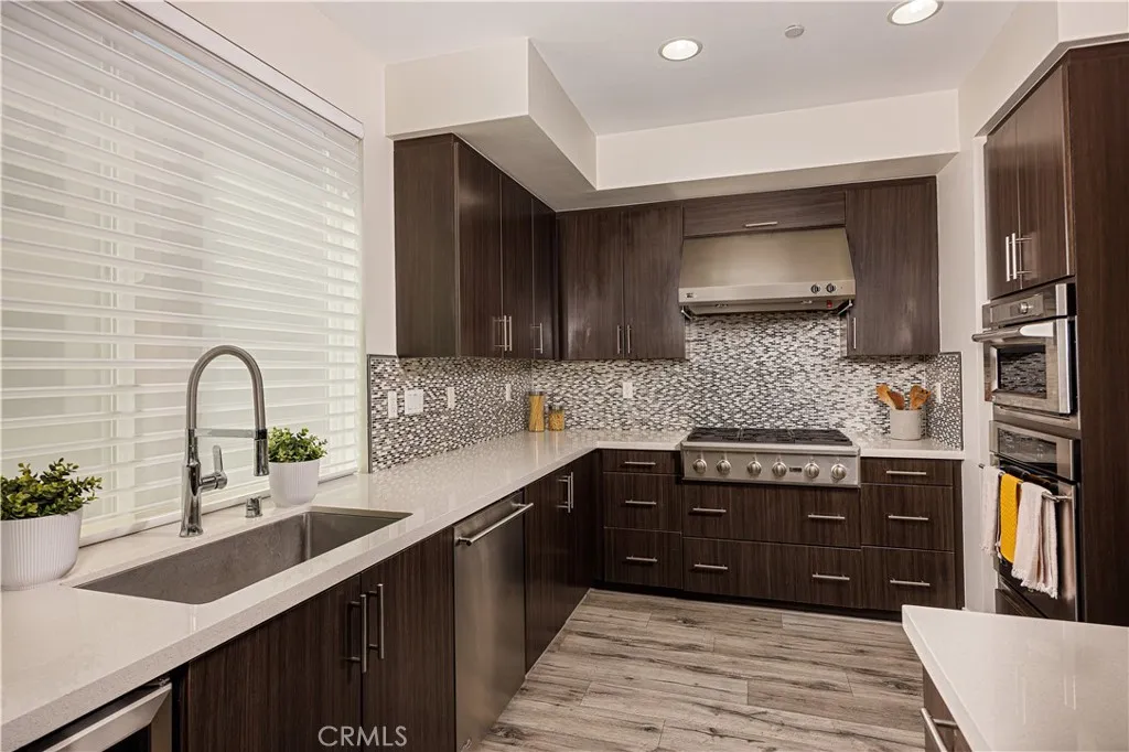 Additional image 46 of 108 Rockefeller, Irvine, CA 92612