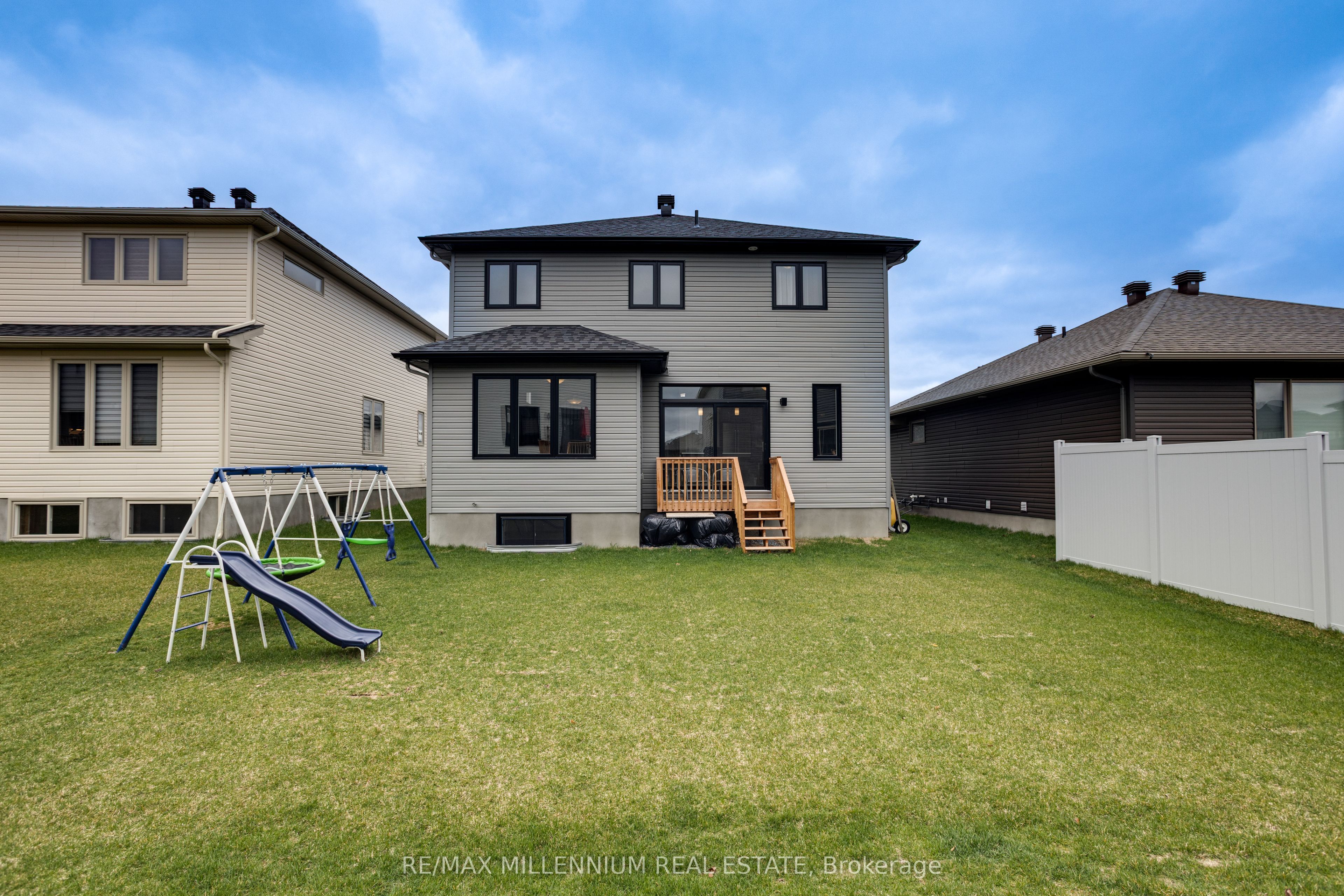 Additional image 3 of 264 O'donovan Drive, Carleton Place, ON, K7C 0X4