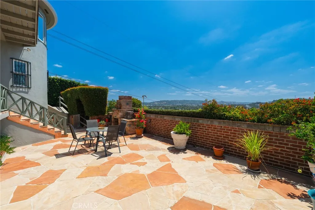Additional image 137 of 3664 Holboro Dr, Los Angeles, CA 90027