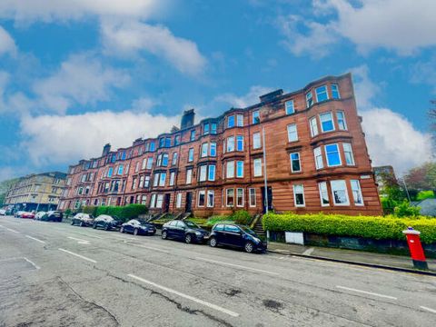 Crow Road, Broomhill, Glasgow G11