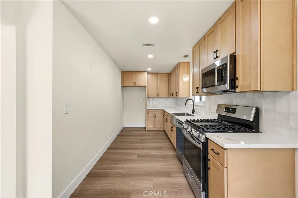Additional image 55 of 1326 S Marine St, Santa Ana, CA 92704