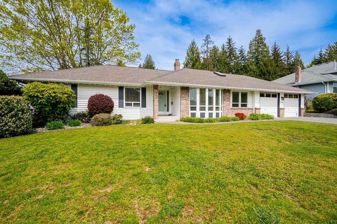 15395 112a Avenue, Surrey, BC, V3R 8Z2
