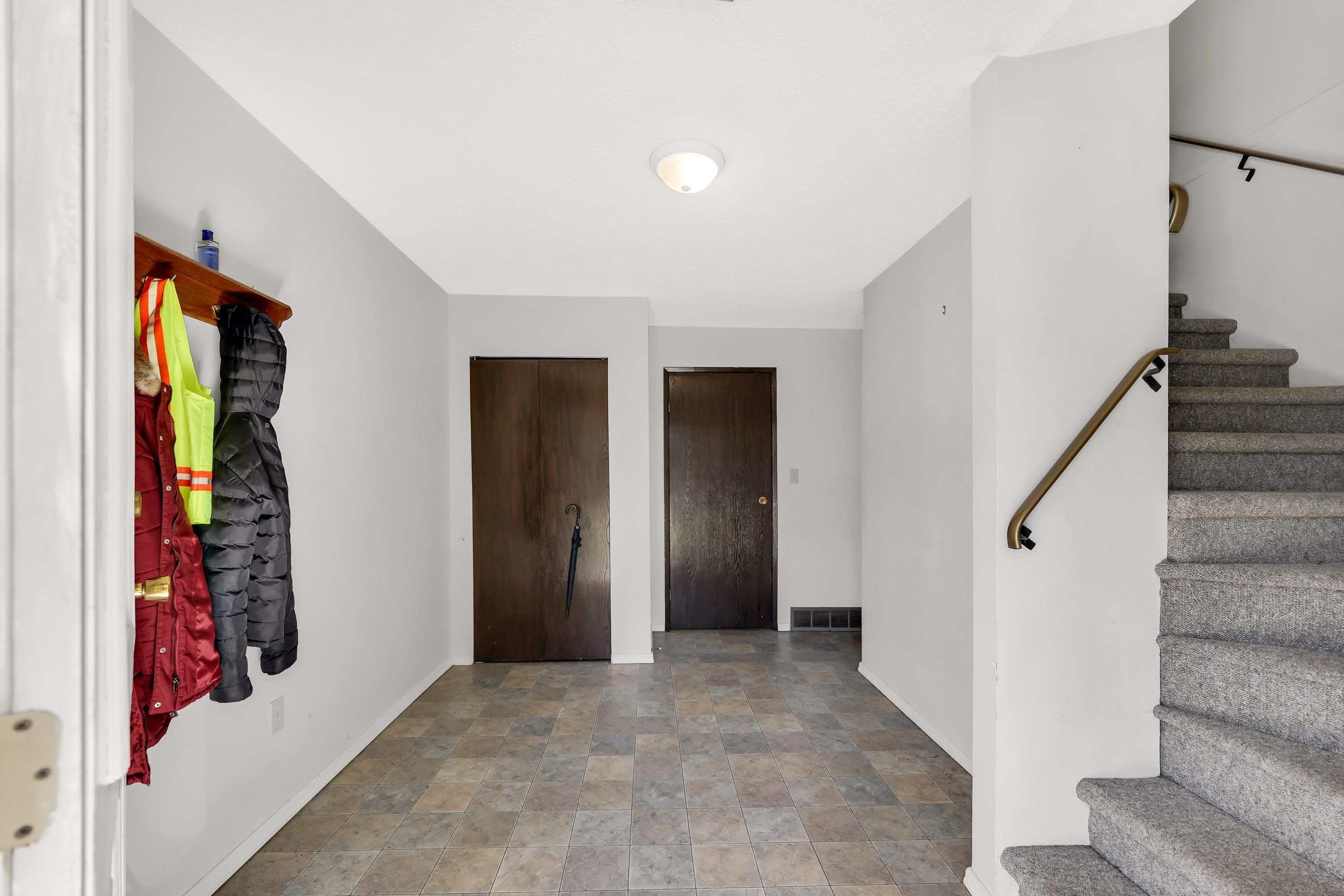 38319 Westway Avenue, Squamish, BC, V8B 0W6 photo 4