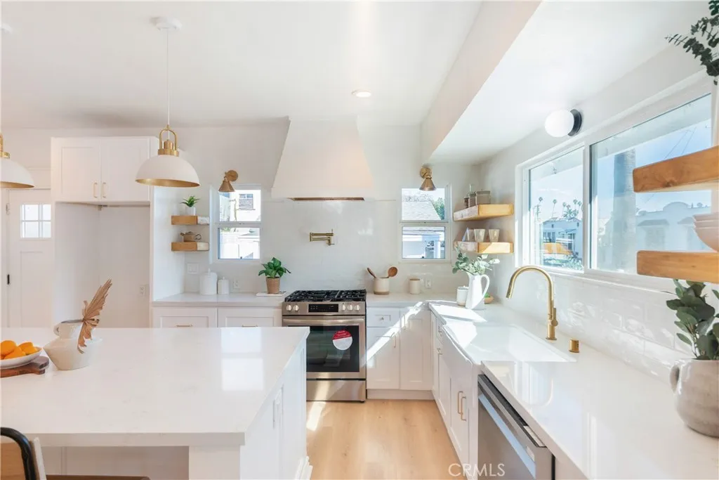 Additional image 18 of 3890 S Harvard Boulevard, Los Angeles, CA 90062