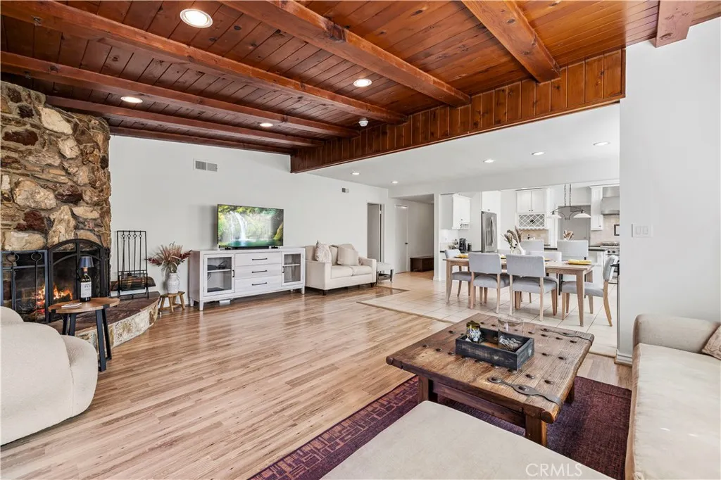 Additional image 12 of 17955 Archwood, Reseda, CA 91335
