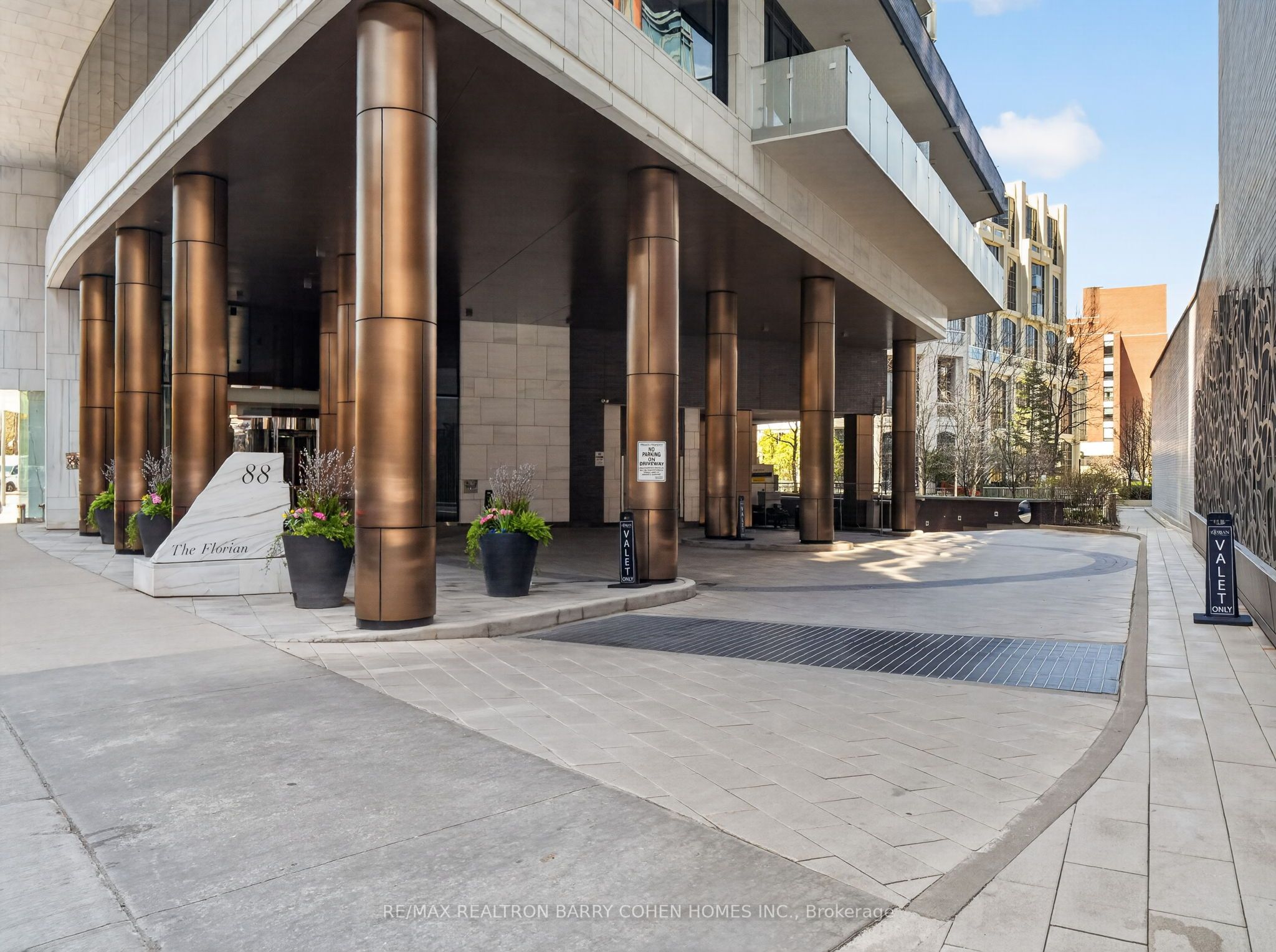 Additional image 2 of 1202-88 Davenport Road, Toronto, ON, M5R 0A5