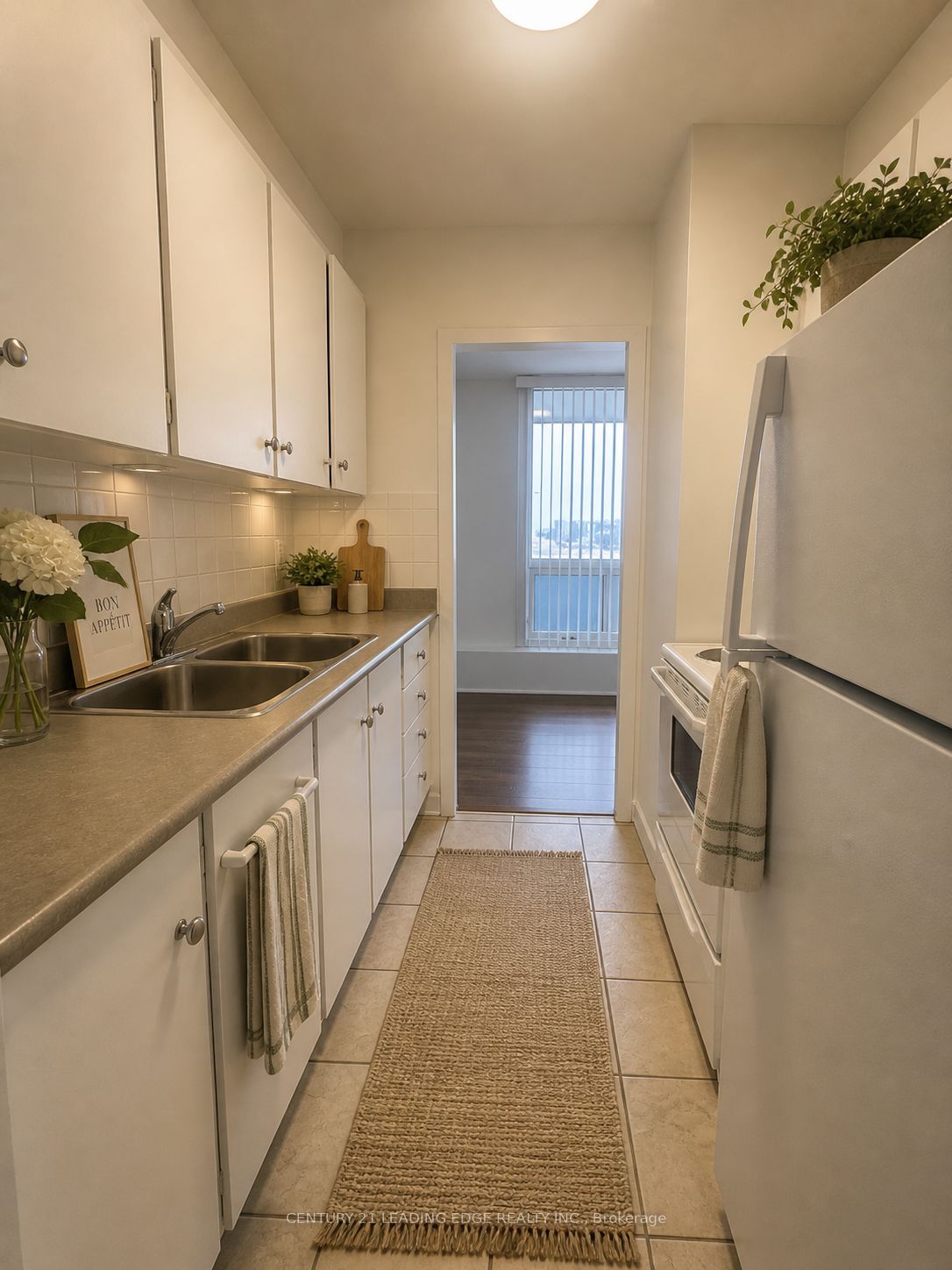 Additional image 2 of 1707(G)-20 Prince Arthur Avenue, Toronto, ON, M5R 1B1