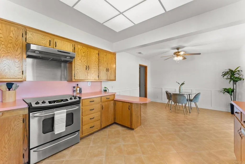 Additional image 11 of 635 Pine Tree Lane, Vista, CA 92081