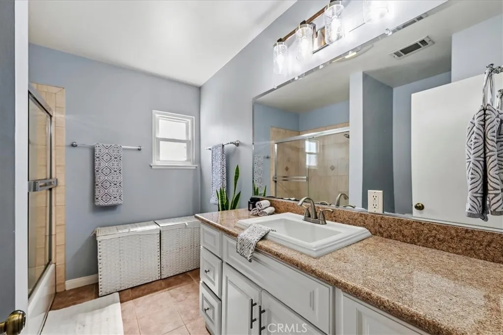 Additional image 29 of 19010 Community St, Northridge, CA 91324