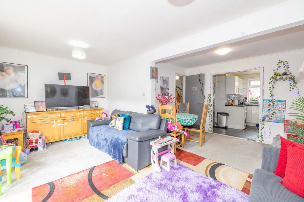 Additional image 3 of 3 bed terraced house for saleEllisons Walk, Canterbury, Kent CT1