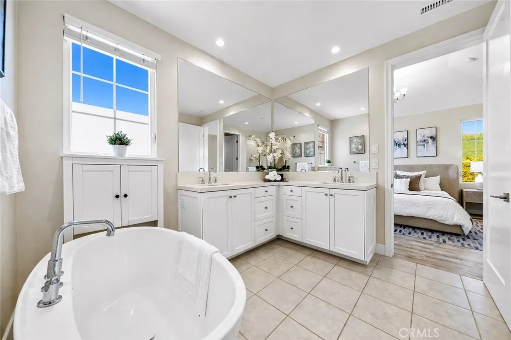 Additional image 21 of 162 Winnett, Irvine, CA 92602