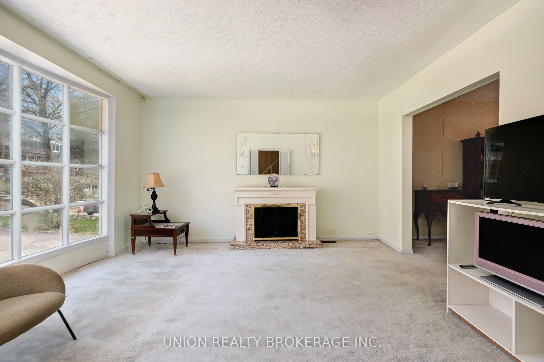 132 Silver Birch Avenue, Toronto, ON, M4E 3L4 photo 3