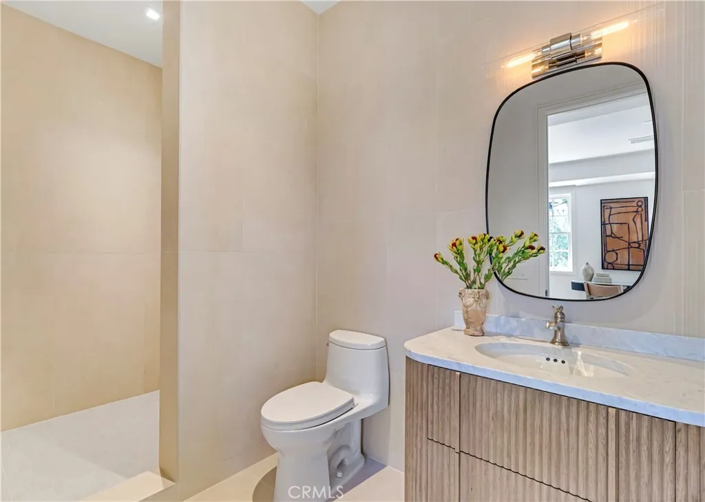 Additional image 142 of 6 Pinehurst Ln, Newport Beach, CA 92660