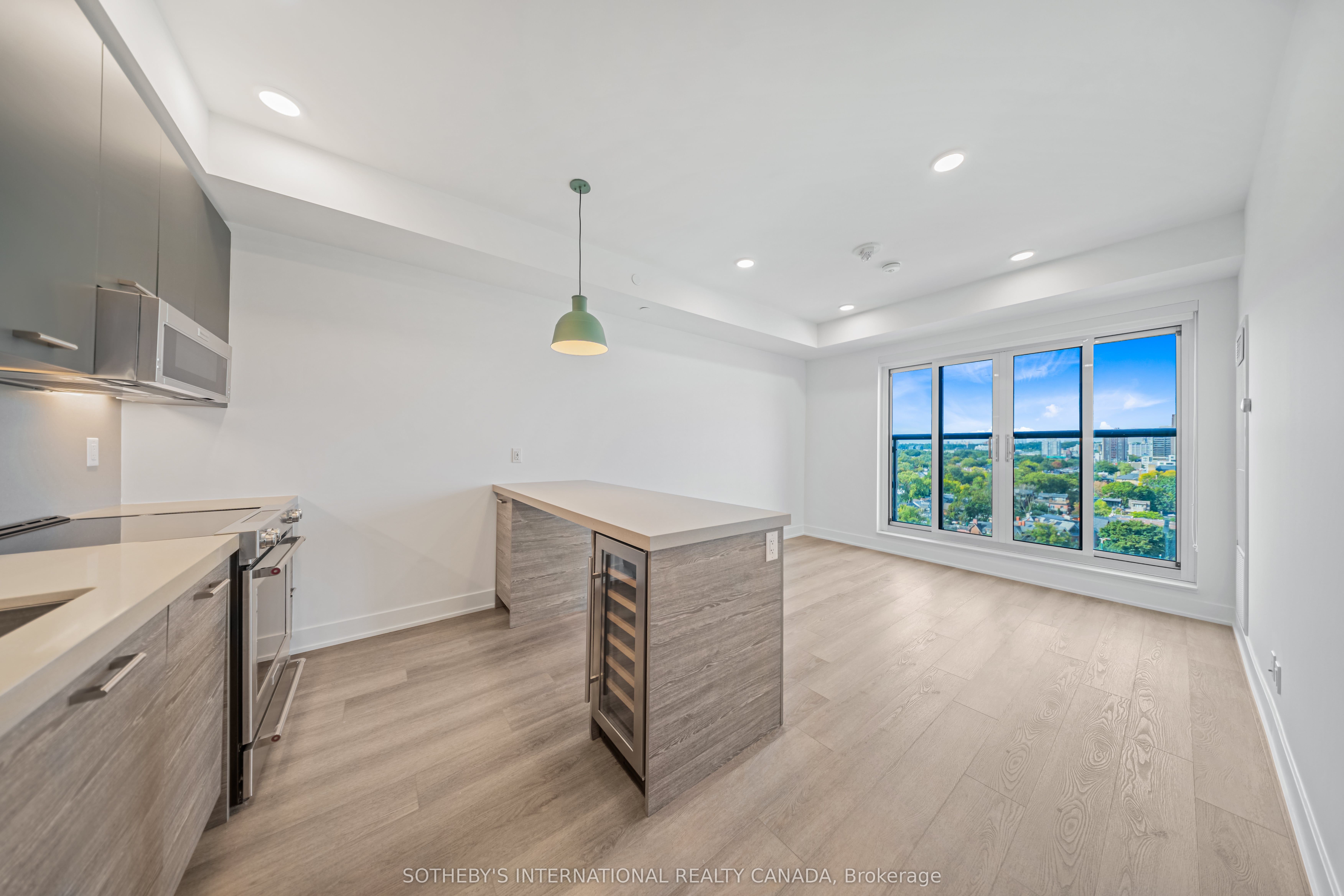 Additional image 3 of 505-484 Spadina Avenue, Toronto, ON, M5S 0E4