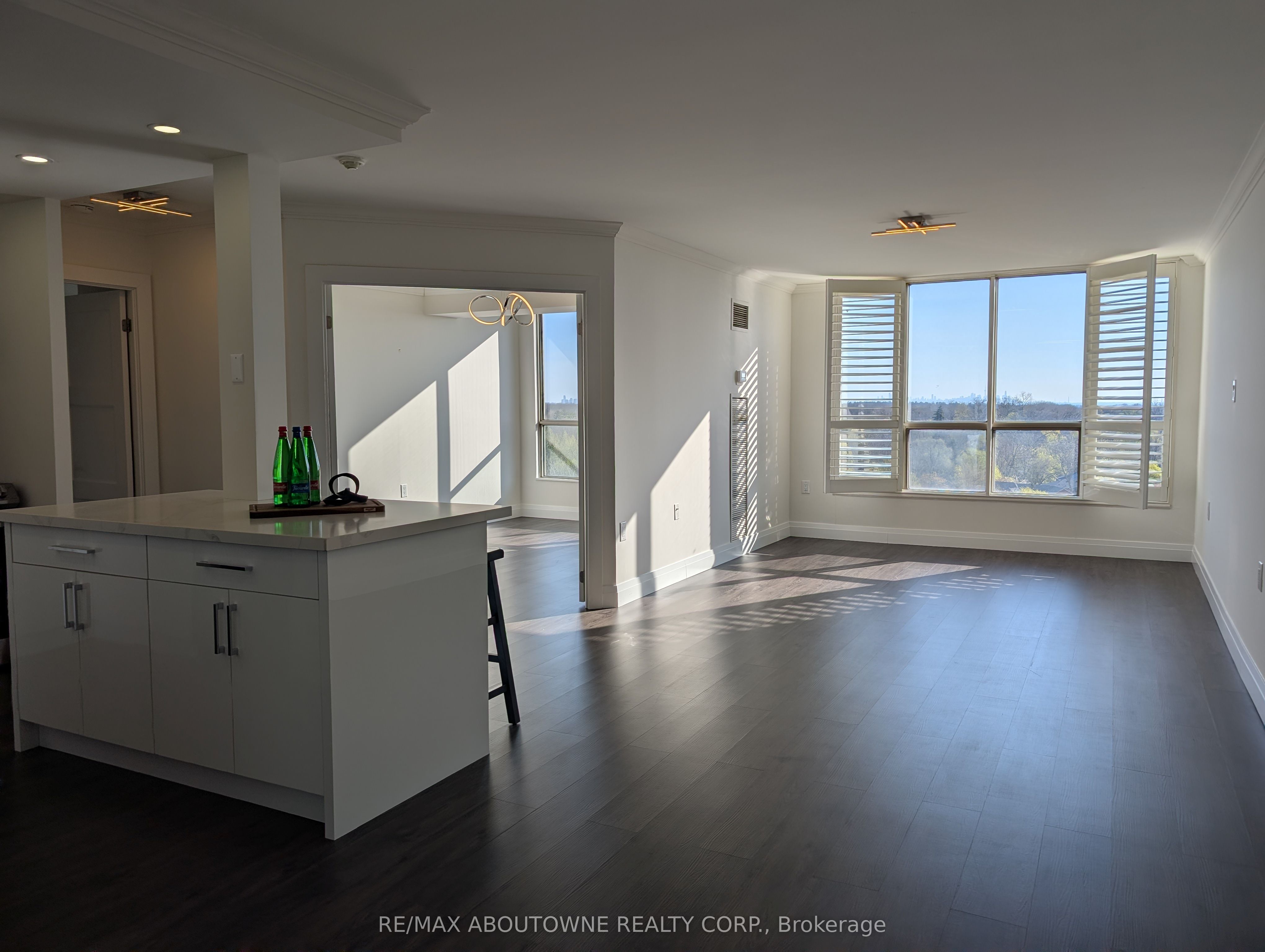 Additional image 3 of 903-1110 Walden Circle, Mississauga, ON, L5J 4R3
