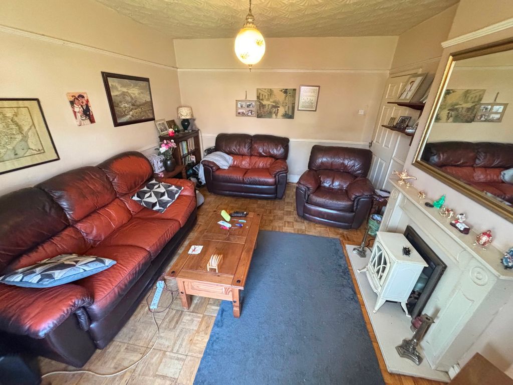 Additional image 9 of 3 bed bungalow for saleTwmpath Road, Pontypool NP4