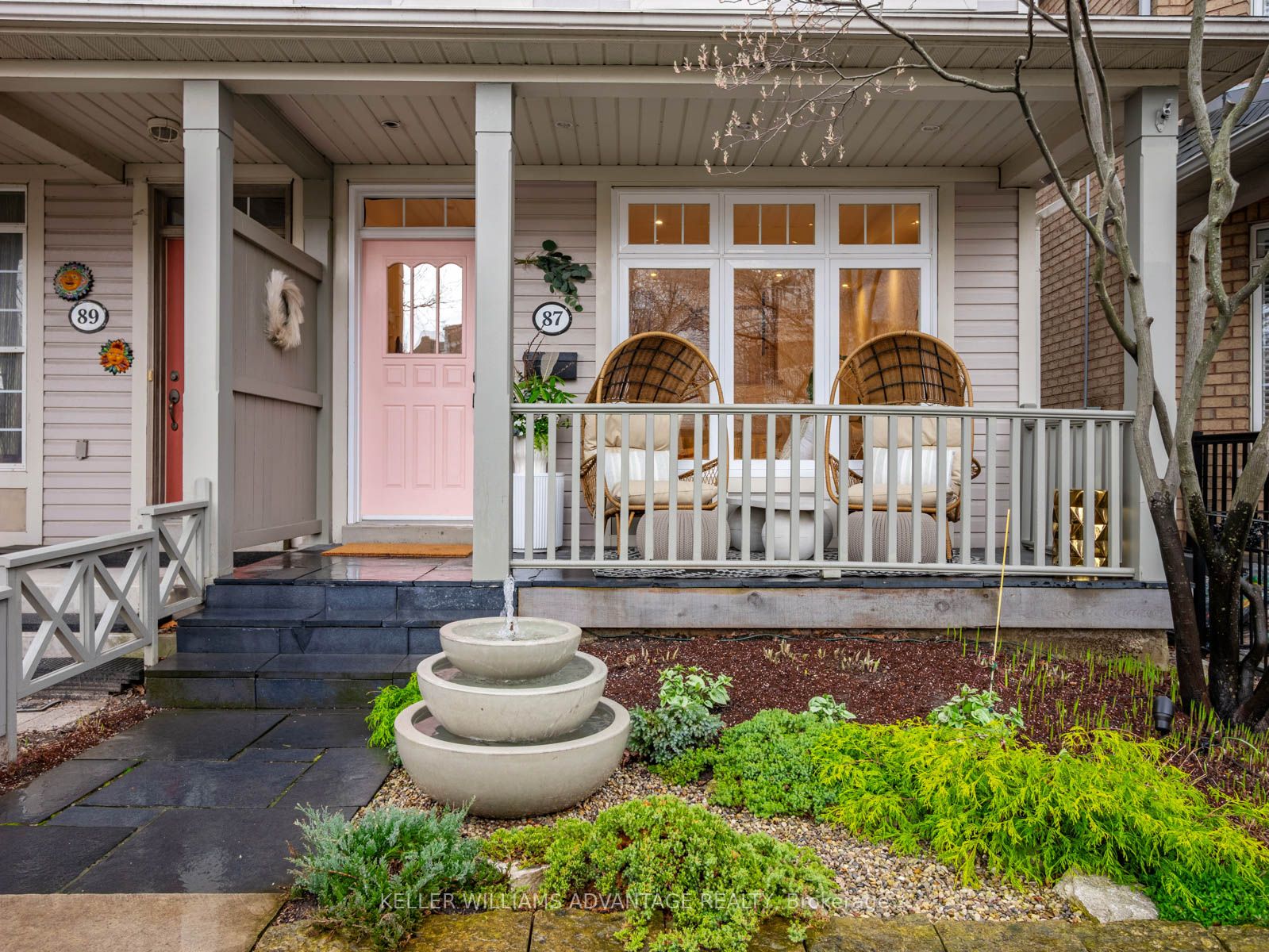 87 Boardwalk Drive, Toronto, ON, M4L 3X9 photo 2