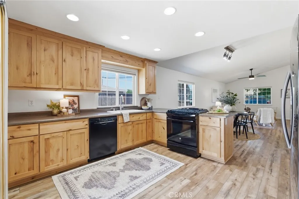 Additional image 34 of 2565 Mariposa Avenue, Chico, CA 95973