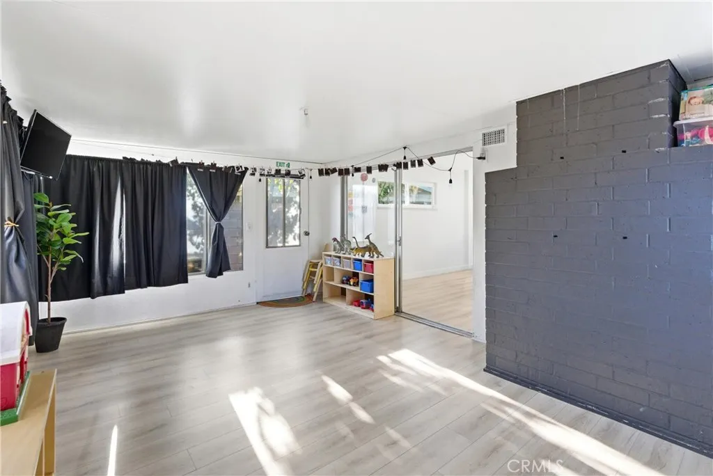Additional image 25 of 1806 W Saint Andrew Pl, Santa Ana, CA 92704