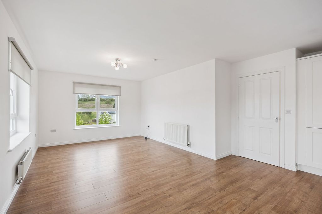 Additional image 3 of 2 bed flat for saleWordie Road, Stirling FK7