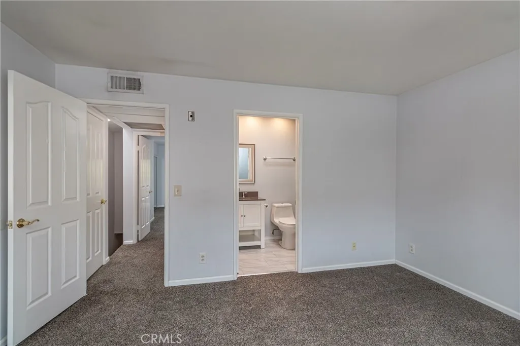Additional image 24 of 11485 Moorpark Street Unit 15, Studio City, CA 91602