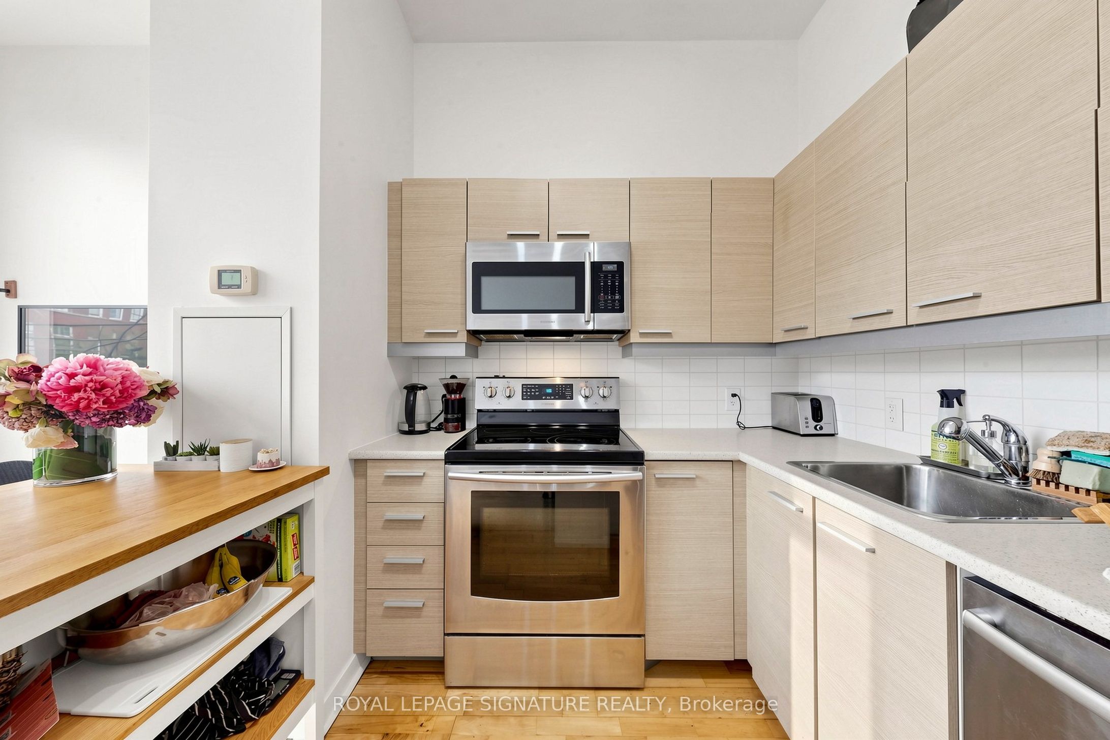 Additional image 5 of 203-569 King Street E, Toronto, ON, M5A 1M5