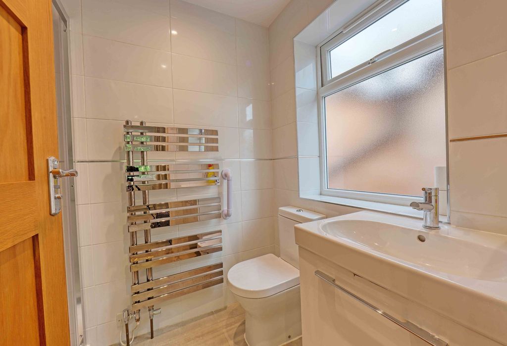 Additional image 12 of 4 bed semi-detached house for saleRay Park Road, Maidenhead SL6