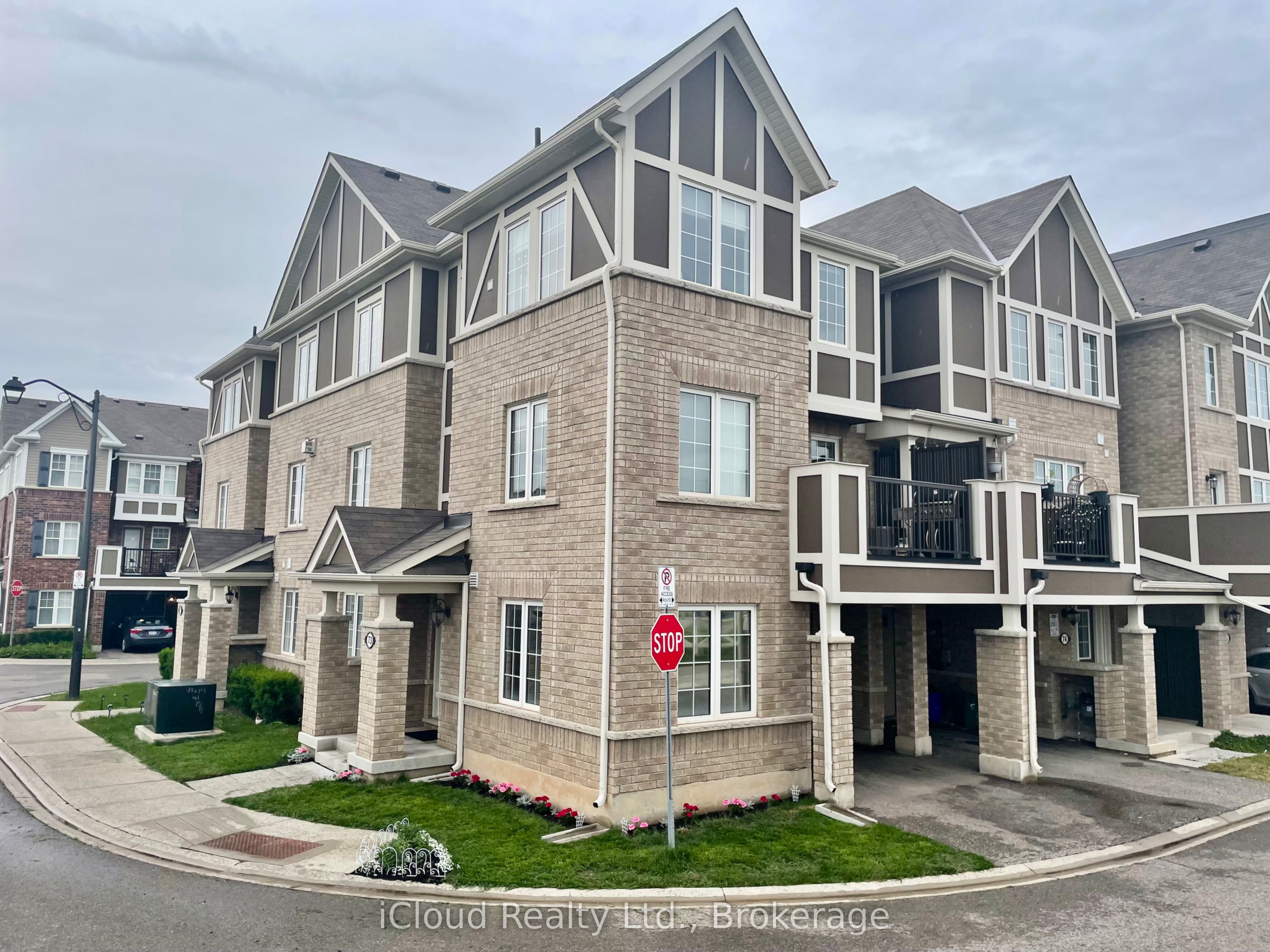 73-1222 Rose Way, Milton, ON, L9E 1P1